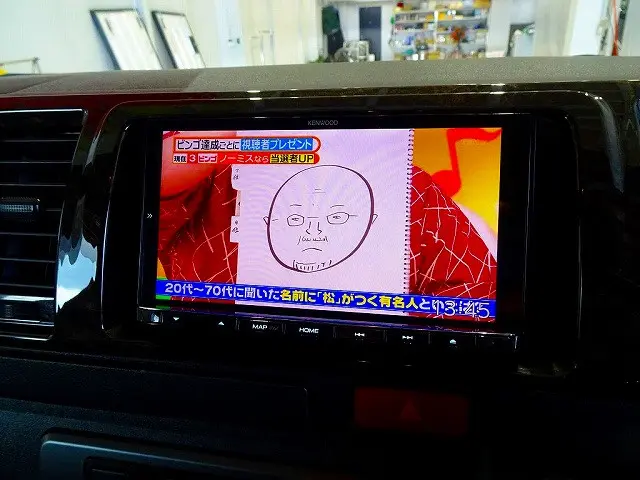 社外メモリーナビ/バックカメラ連動/フルセグTV/DVD(MDV-M808HD)|トヨタ ハイエースバン QDF-GDH206V(4WD)の写真15