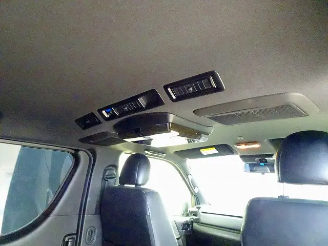 トヨタ ハイエースバン QDF-GDH206V(4WD)の写真26