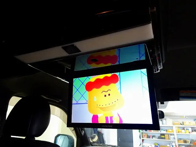 トヨタ ハイエースバン QDF-GDH206V(4WD)の写真31