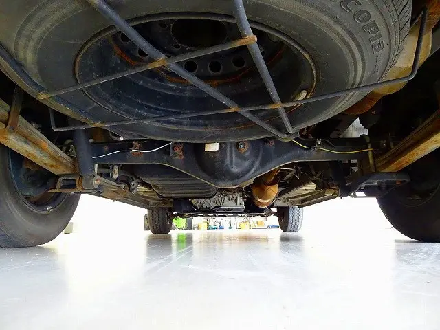 トヨタ ハイエースバン QDF-GDH206V(4WD)の写真42