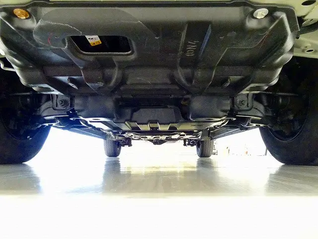トヨタ ハイエースバン QDF-GDH206V(4WD)の写真43