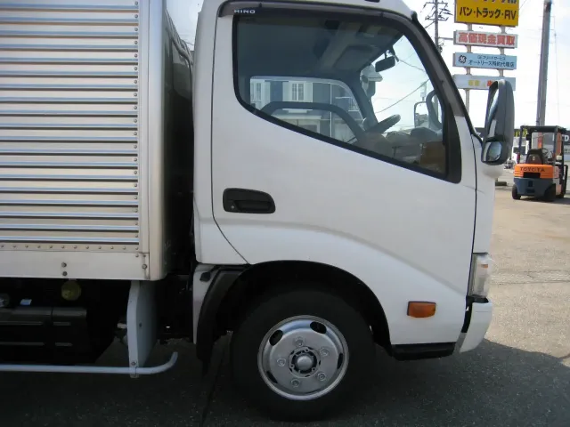 日野 デュトロ TKG-XZU605M(2WD)の写真4