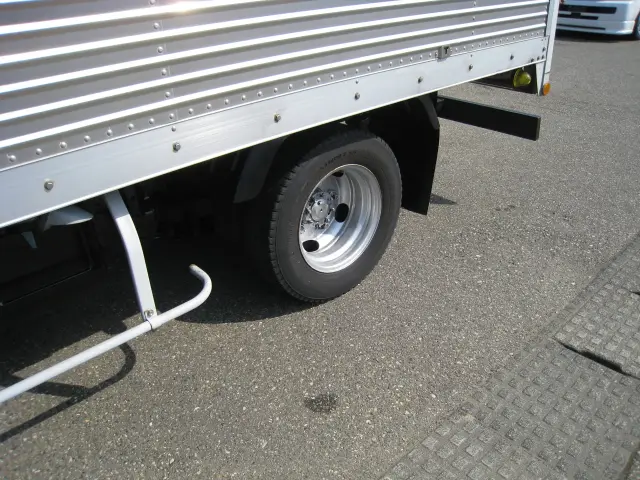 日野 デュトロ TKG-XZU605M(2WD)の写真13