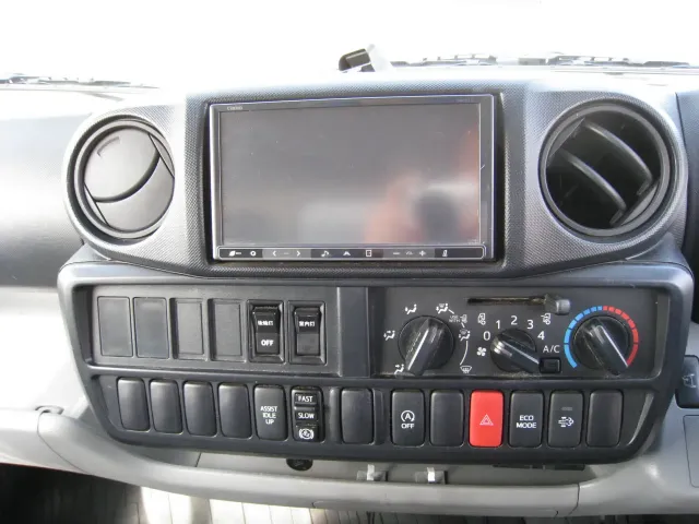 日野 デュトロ TKG-XZU605M(2WD)の写真20