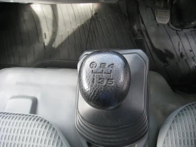 日野 デュトロ TKG-XZU605M(2WD)の写真25