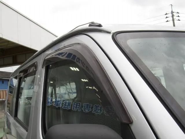 トヨタ ライトエースバン ABF-S412M(4WD)の写真8