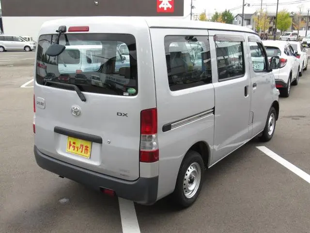 トヨタ ライトエースバン ABF-S412M(4WD)の写真9