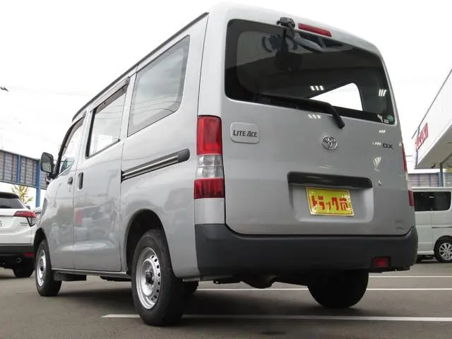 トヨタ ライトエースバン ABF-S412M(4WD)の写真13