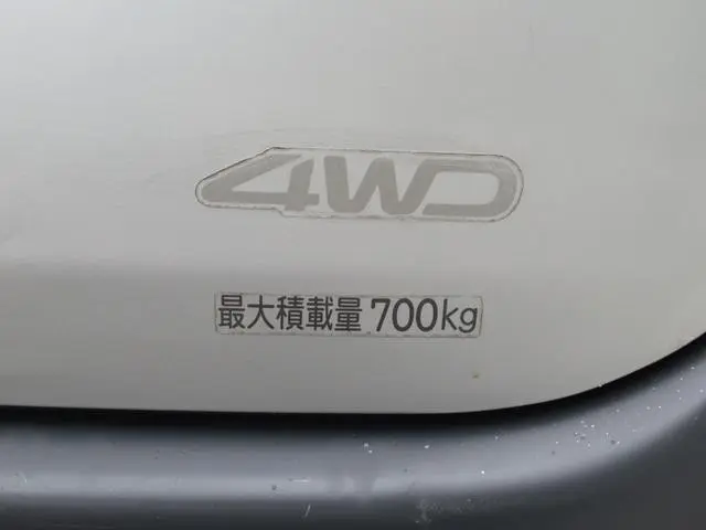 トヨタ ライトエースバン ABF-S412M(4WD)の写真16