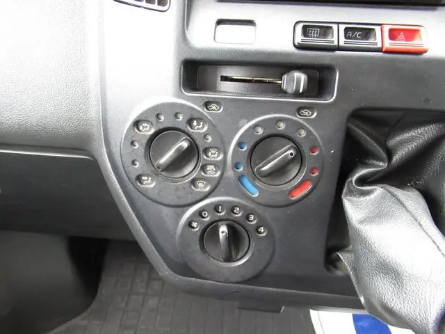 トヨタ ライトエースバン ABF-S412M(4WD)の写真34