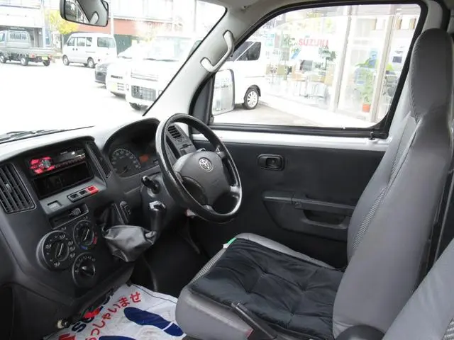 トヨタ ライトエースバン ABF-S412M(4WD)の写真35