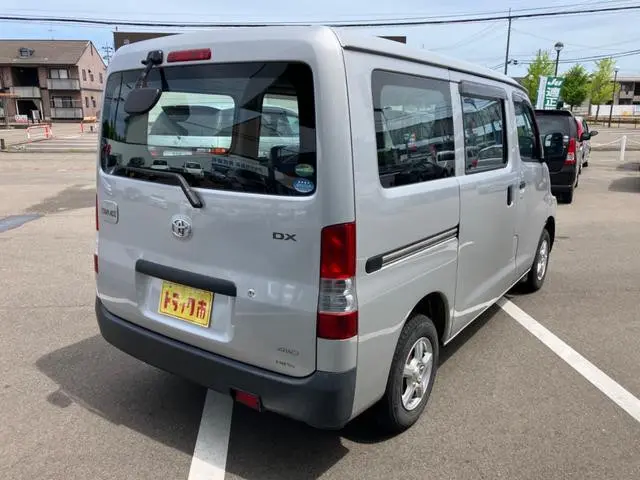 トヨタ タウンエースバン DBF-S412M(4WD)の写真8