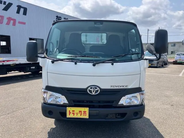 トヨタ トヨエース TKG-XZU605(2WD)の写真3