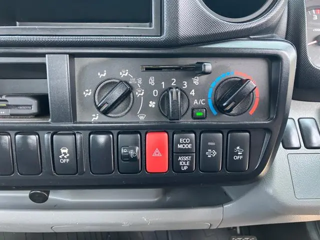 トヨタ トヨエース TKG-XZU605(2WD)の写真33