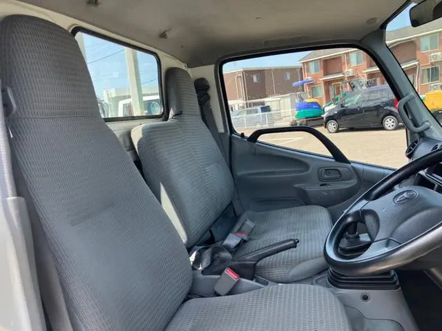 トヨタ トヨエース TKG-XZU605(2WD)の写真36