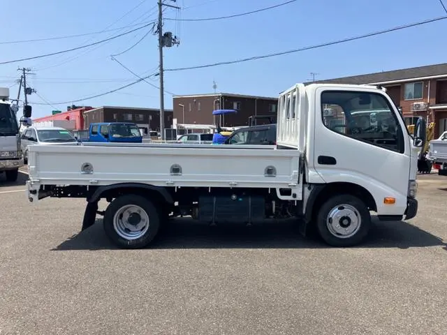トヨタ トヨエース TKG-XZU605(2WD)の写真37