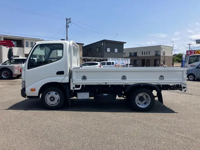 トヨタ トヨエース TKG-XZU605(2WD)の写真38