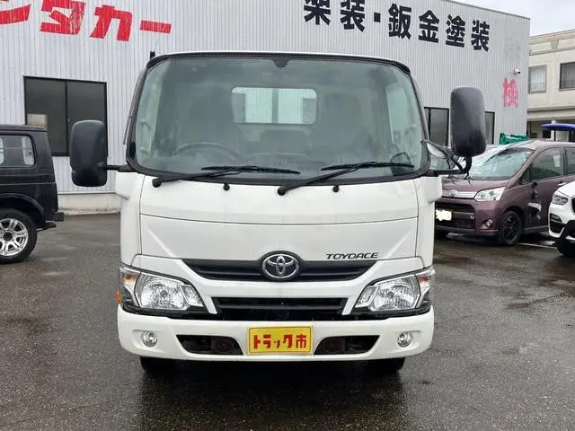 トヨタ トヨエース LDF-KDY281(4WD)の写真3
