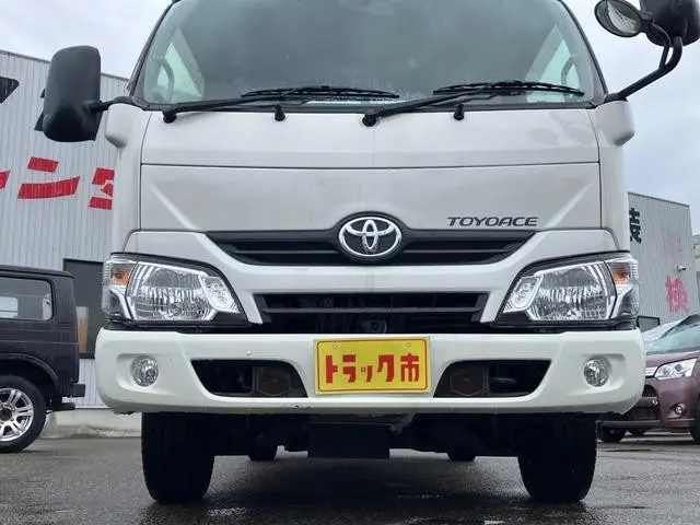トヨタ トヨエース LDF-KDY281(4WD)の写真4