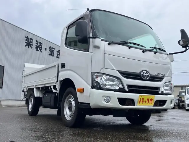 トヨタ トヨエース LDF-KDY281(4WD)の写真6