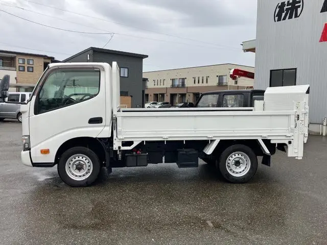 トヨタ トヨエース LDF-KDY281(4WD)の写真15