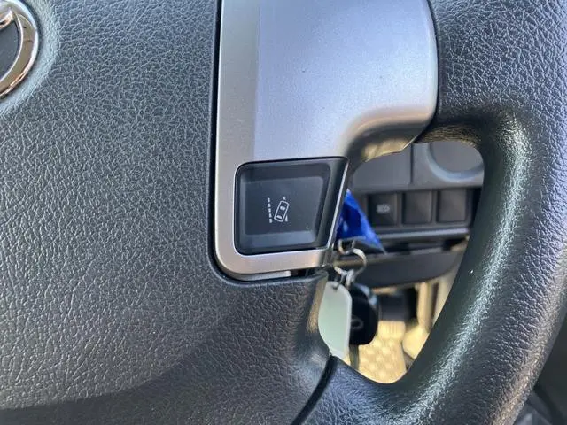 トヨタ ハイエースバン QDF-GDH206V(4WD)の写真15