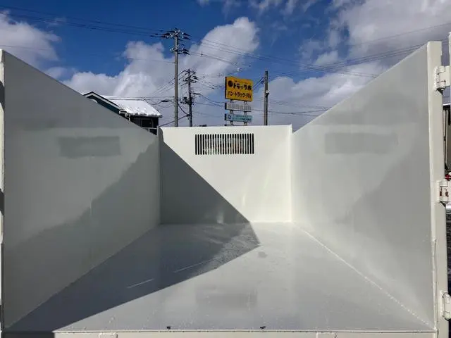 いすゞ エルフ 2RG-NJR88AD(2WD)の写真13