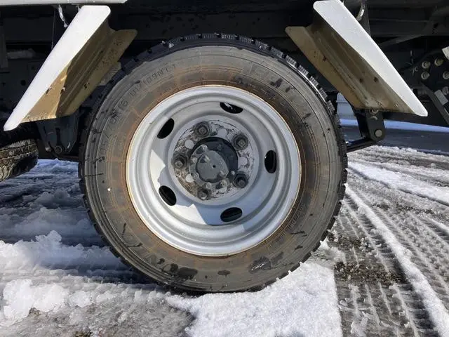 いすゞ エルフ 2RG-NJR88AD(2WD)の写真23