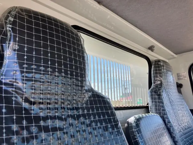 いすゞ エルフ 2RG-NJR88AD(2WD)の写真49