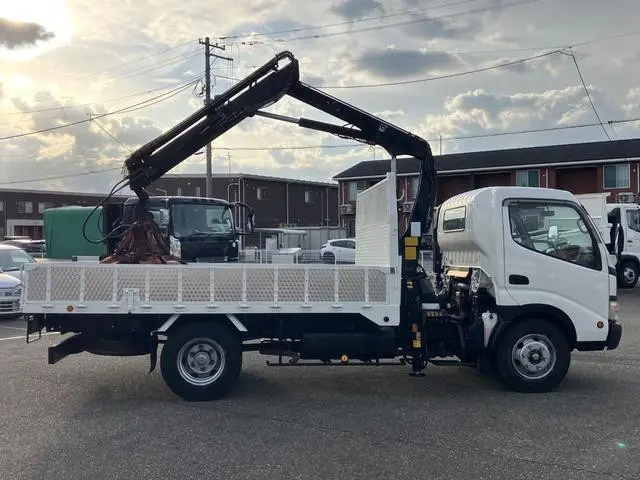 日野 デュトロ PB-XZU414M(2WD)の写真6