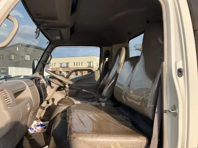 日野 デュトロ PB-XZU414M(2WD)の写真26