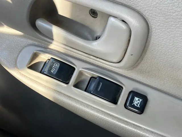 日野 デュトロ PB-XZU414M(2WD)の写真31