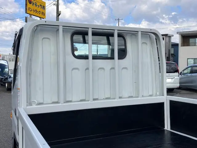 三菱 キャンター TPG-FDA00(4WD)の写真17