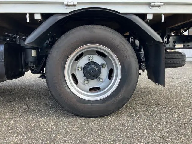 三菱 キャンター TPG-FDA00(4WD)の写真19