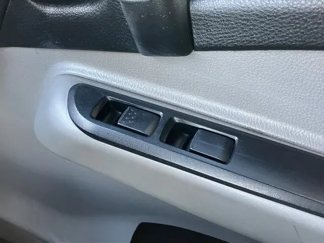 三菱 キャンター TPG-FDA00(4WD)の写真41