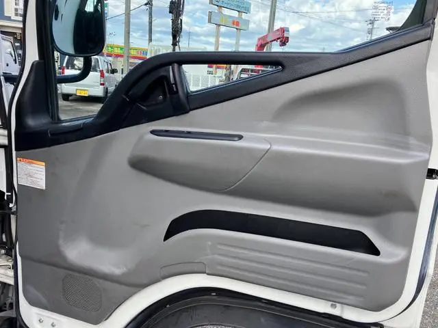 三菱 キャンター TPG-FDA00(4WD)の写真44