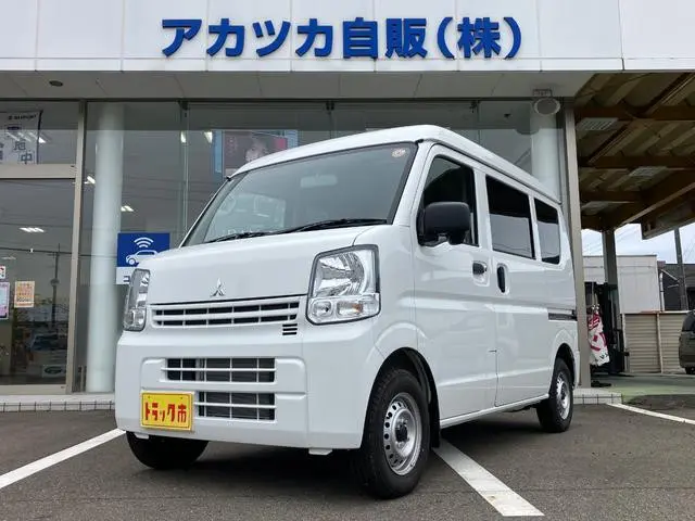 三菱 ミニキャブバン 5BD-DS17V(2WD)の写真1