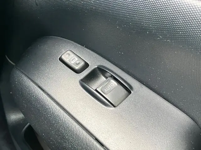 トヨタ サクシードバン DBE-NCP160V(2WD)の写真18