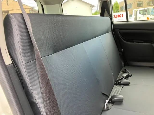 トヨタ サクシードバン DBE-NCP160V(2WD)の写真33