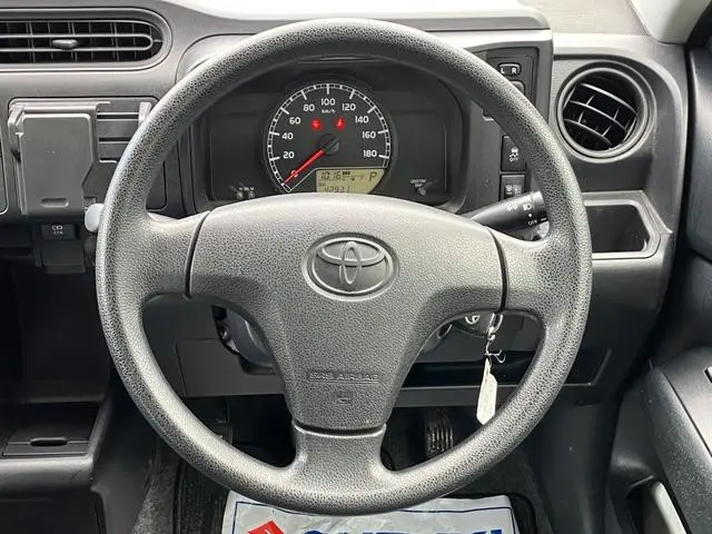 トヨタ サクシードバン DBE-NCP160V(2WD)の写真35