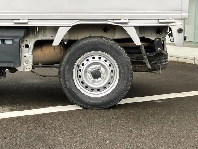 スズキ キャリイ EBD-DA16T(4WD)の写真15