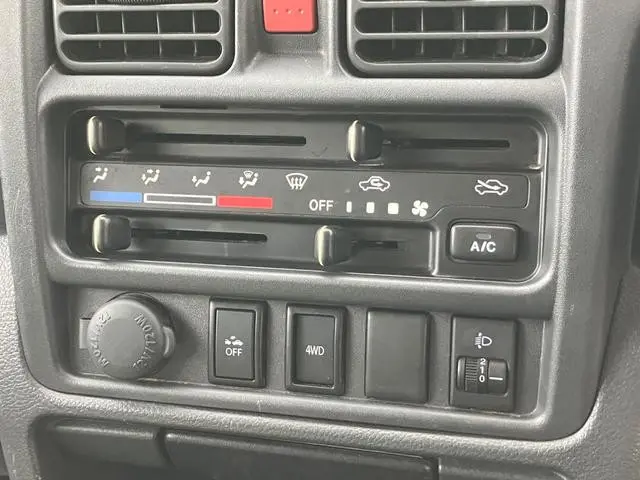スズキ キャリイ EBD-DA16T(4WD)の写真29