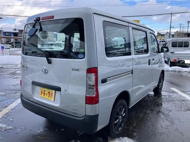 トヨタ タウンエースバン 5BF-S413M(4WD)の写真11