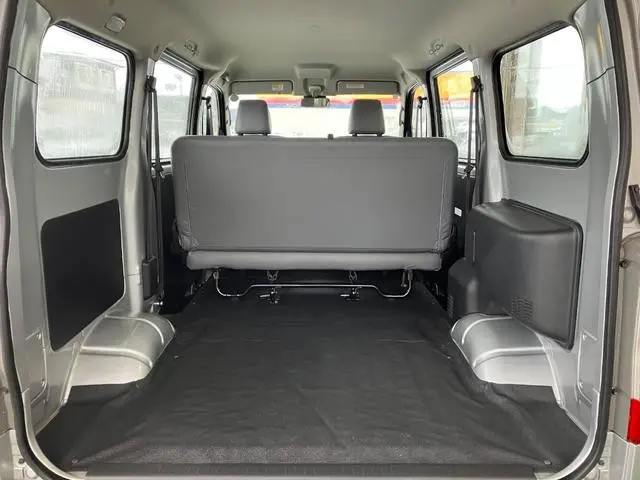 トヨタ タウンエースバン 5BF-S413M(4WD)の写真17