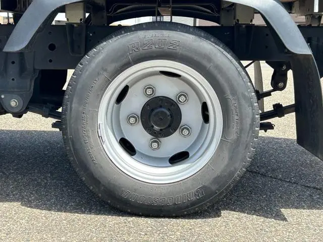 日野 デュトロ TKG-XZC605M(2WD)の写真19