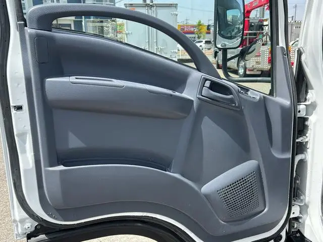 いすゞ エルフ TPG-NMS85AR(4WD)の写真23