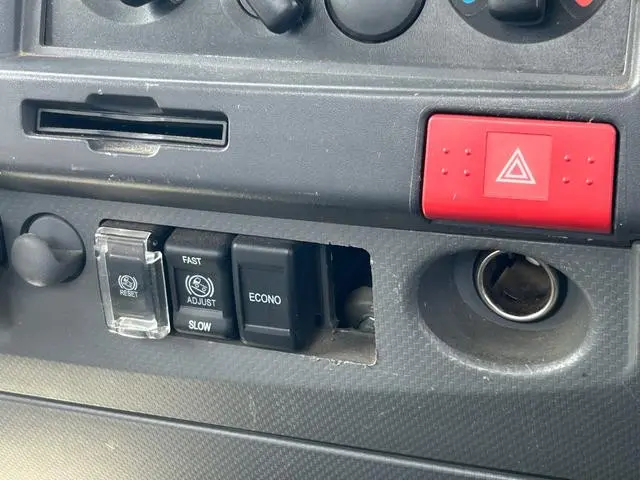 いすゞ エルフ TPG-NMS85AR(4WD)の写真36