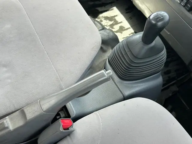 いすゞ エルフ TPG-NMS85AR(4WD)の写真38