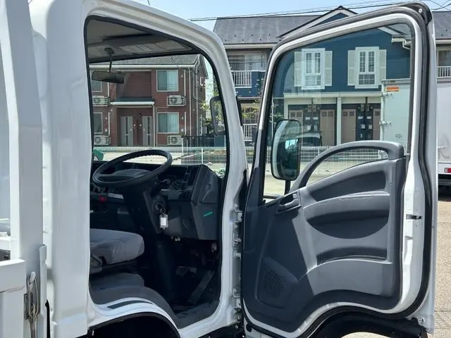 いすゞ エルフ TPG-NMS85AR(4WD)の写真42