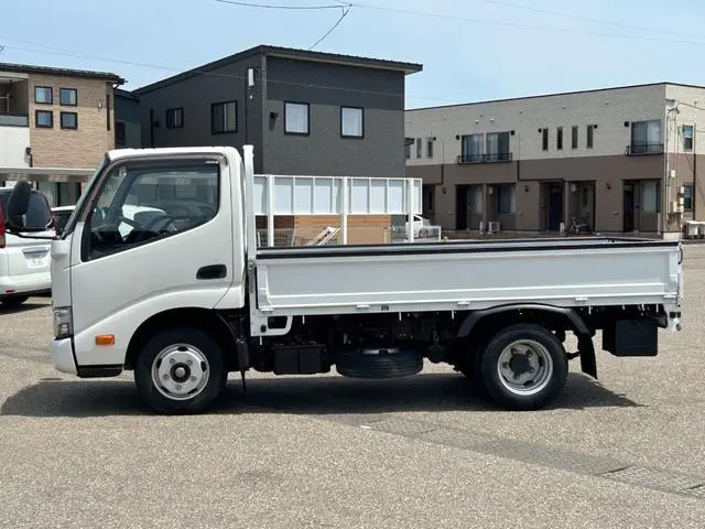日野 デュトロ TPG-XZC605M(2WD)の写真18